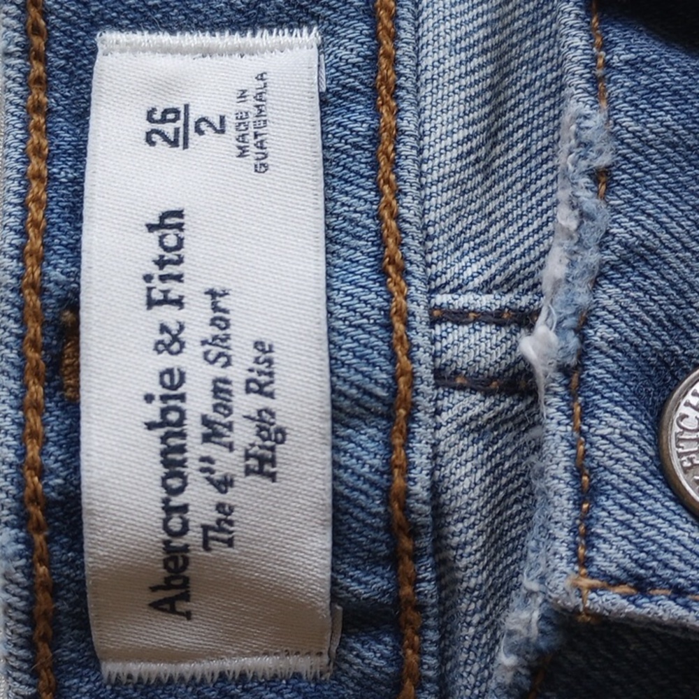 Abercrombie 4" Mom Short High Rise Cutoff Denim Shorts 26/2 - Picture 3 of 8